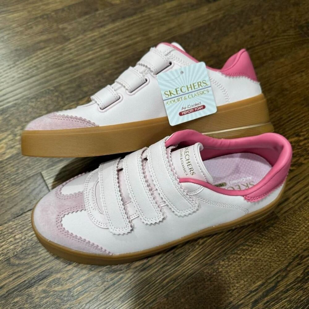 skechers court & classics sneakers in pink (size 7W NWT)